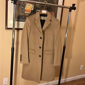 Burberry tan coat: size 48 European- 38 American (with travel bag)